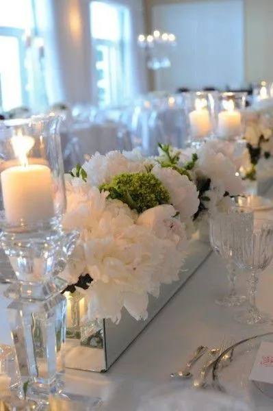 12"x4"x4" Mirrored Long and Low Mirrored Vase Glassware Wholesale Wedding Centerpiece