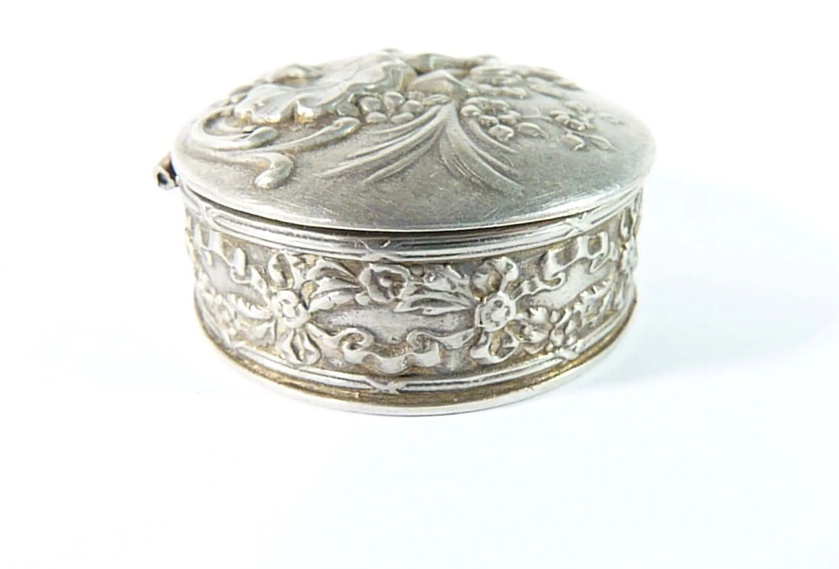 Antique Art Nouveau Fully Hallmarked French Solid Silver Powder Bowl / Box