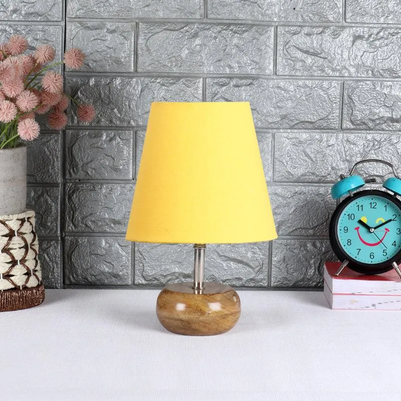 Astrova Table Lamp - Yellow