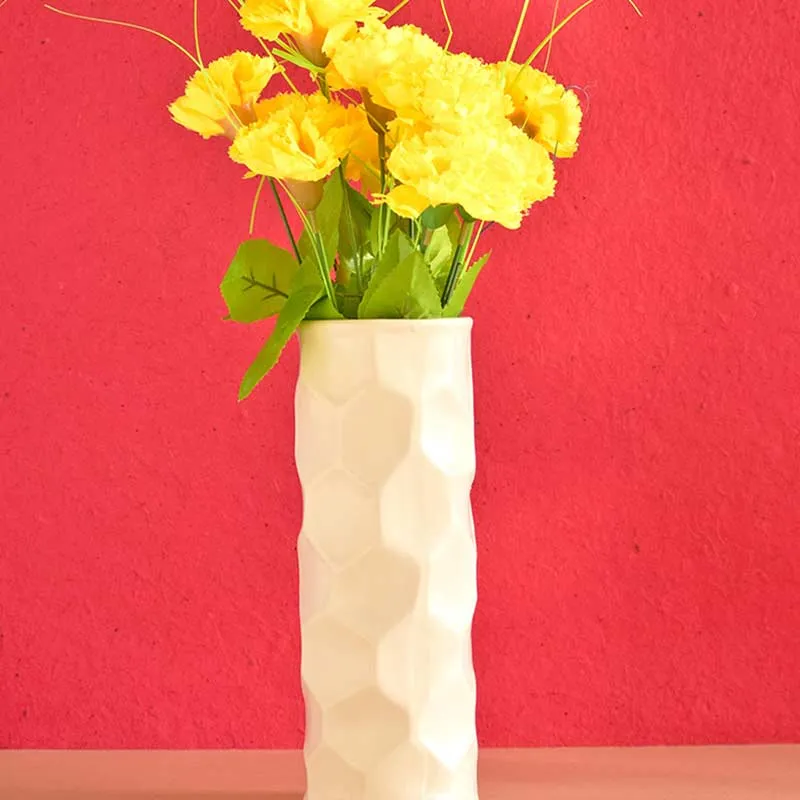 Honeycomb Pattern Vase