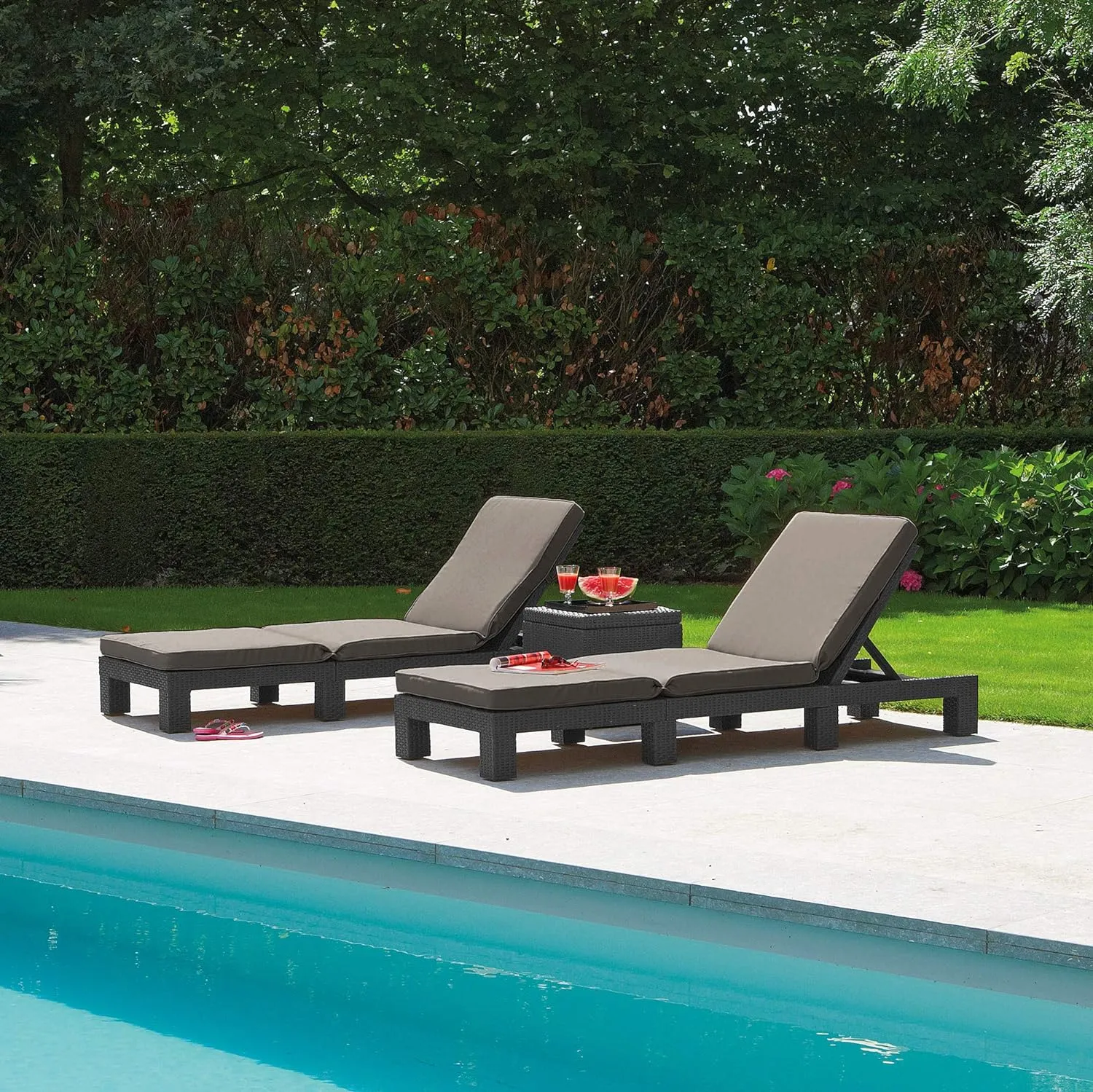 Keter Daytona Outdoor Sun Lounger