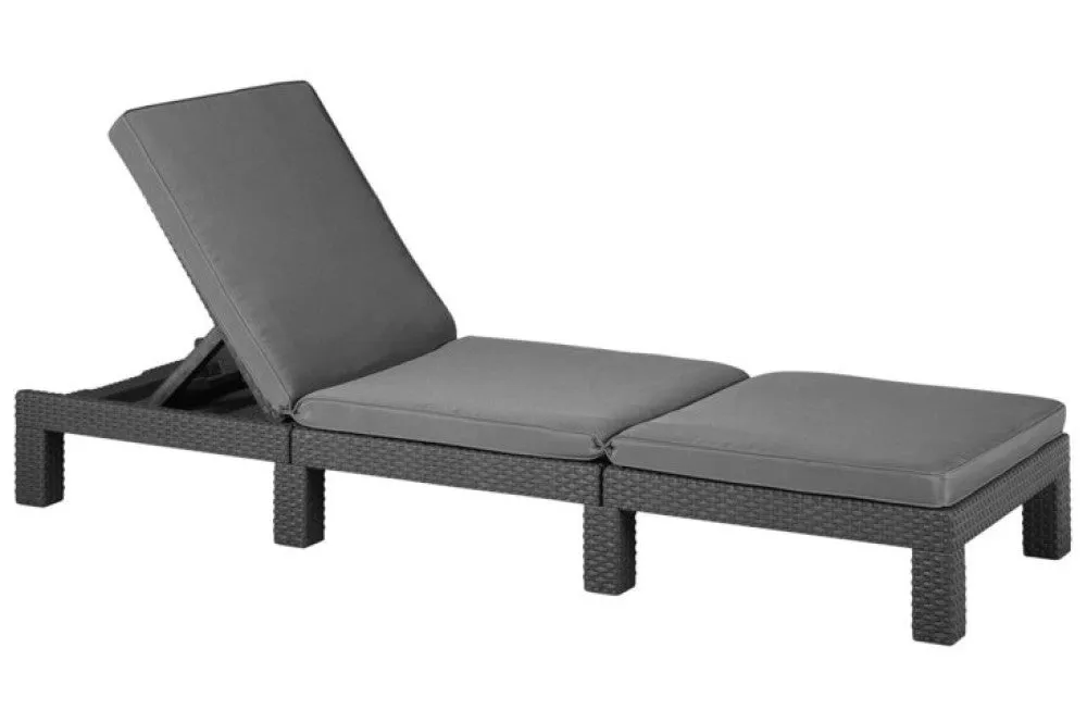 Keter Daytona Outdoor Sun Lounger