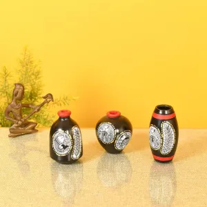 Kodhai Terracotta Vase - Set of Three