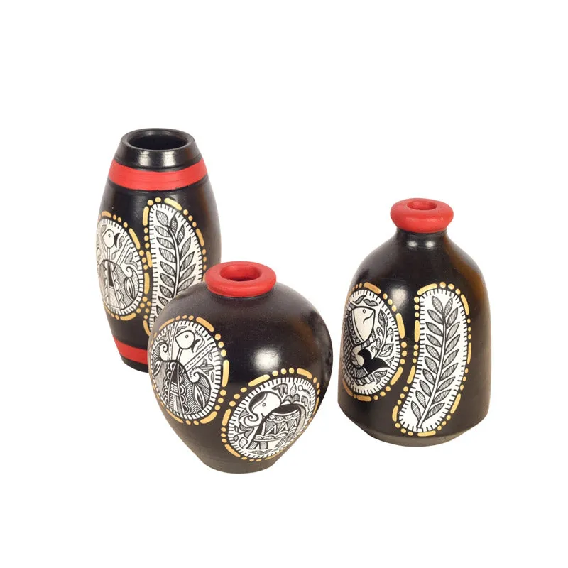 Kodhai Terracotta Vase - Set of Three