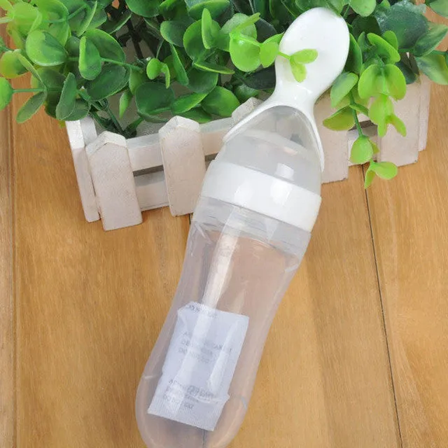 Silicone Baby Feeding Bottle With Spoon Food Supplement Rice Cereal Bottle Baby Squeeze Spoon Silica Gel Spoon BB0065